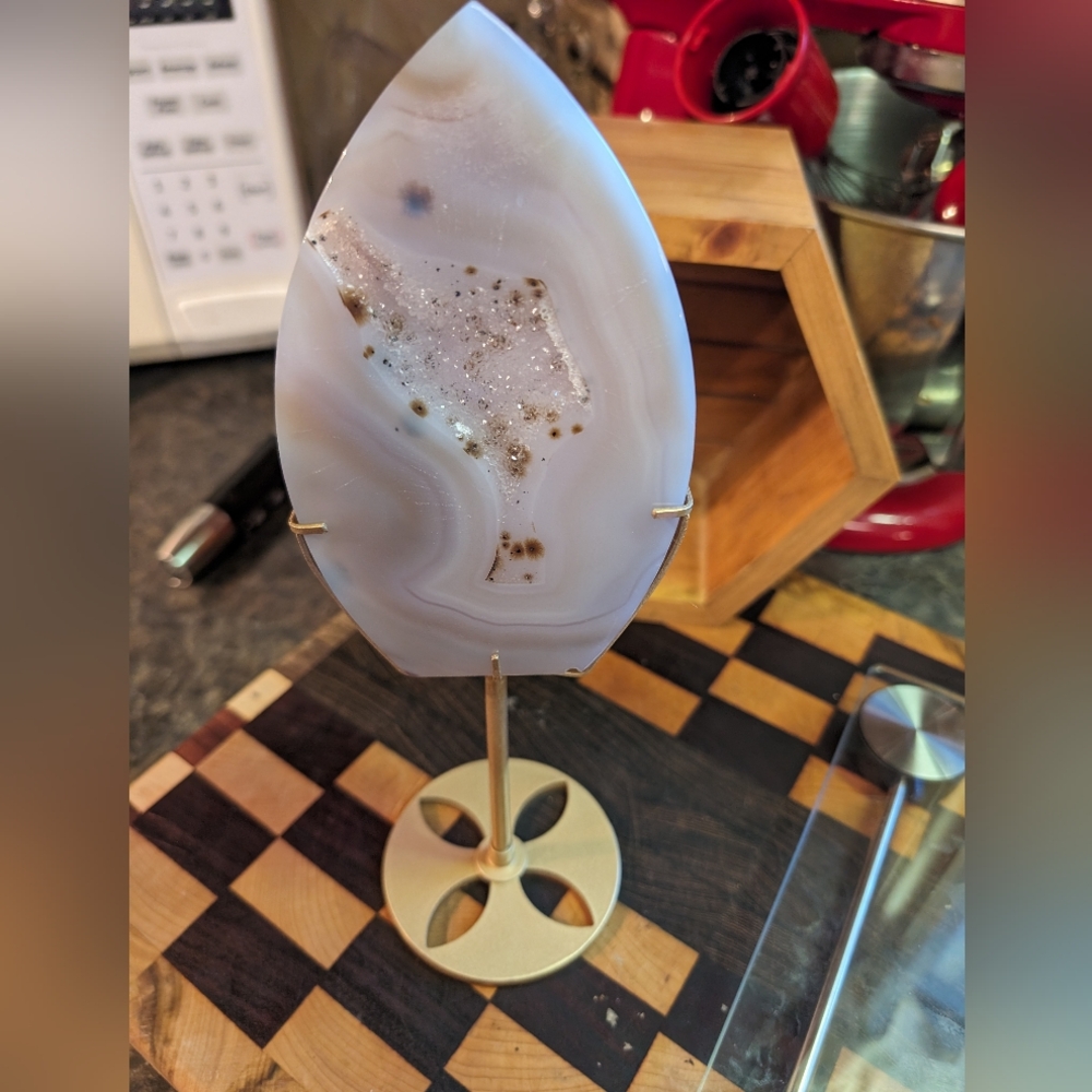 Crystal Druzy Agate on Stand